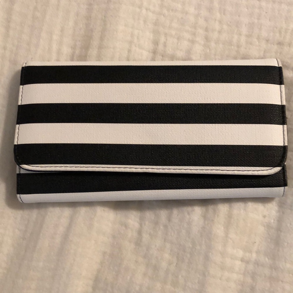 Black and white striped wallet